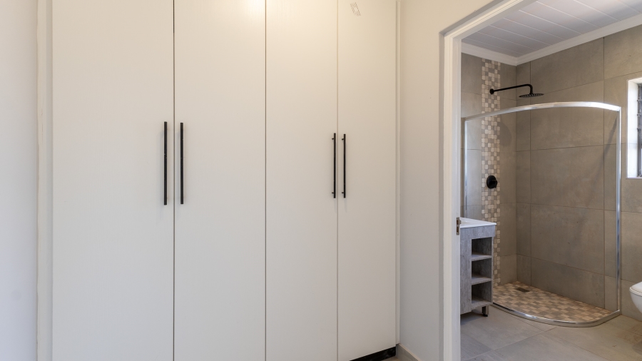 3 Bedroom Property for Sale in Albertinia Western Cape